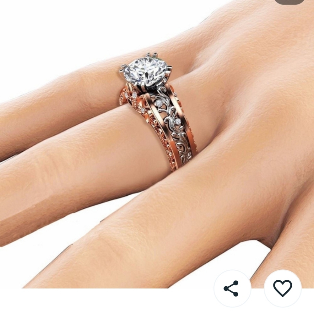 Vintage Round Cut Topaz Ring